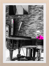 Load image into Gallery viewer, 0328 Piano Player