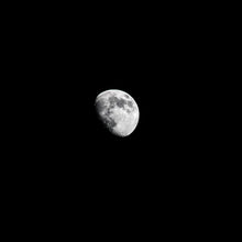 Load image into Gallery viewer, 0508 Gibbous Phase