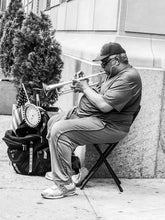 Load image into Gallery viewer, 0130 Trumpet Fanfare