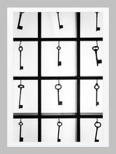 Load image into Gallery viewer, 0487 Antique Keys