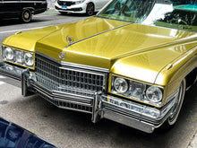 Load image into Gallery viewer, AC 017 - Vintage Caddy